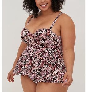 TORRID NWT BABYDOLL ONE-PIECE SWIMSUIT - LEOPARD PINK 3X D/DD